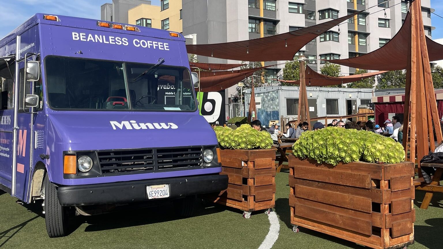 experiential marketing campaign for Minus beanless coffee
